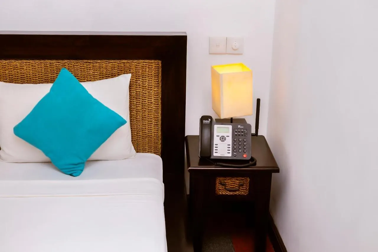 Hotel St.Lachlan Hotel&Suites Negombo